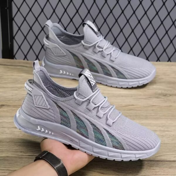 Lightweight Summer Mesh Sneakers – Comfortable & Spacious for Students